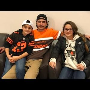 Meet your Posher, Pat